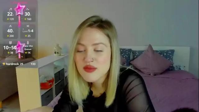 Image 4 of sarah_soul Stream on Chaturbate on 17 days ago