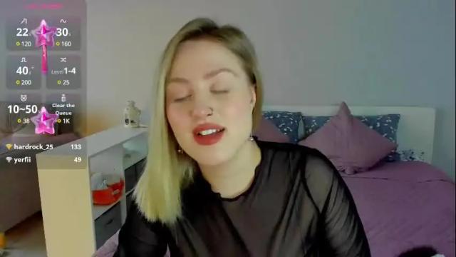 Image 7 of sarah_soul Stream on Chaturbate on 17 days ago