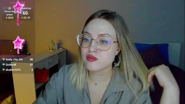 Image 10 of sarah_soul Stream on Chaturbate on 6 days ago