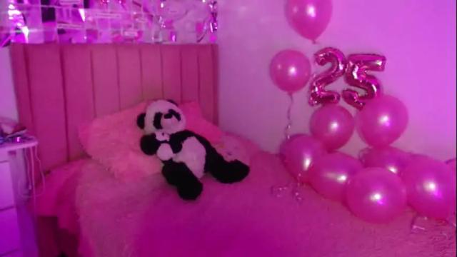 Thumbnail 2, sarah_stone15's Stream at Chaturbate, 8 months ago