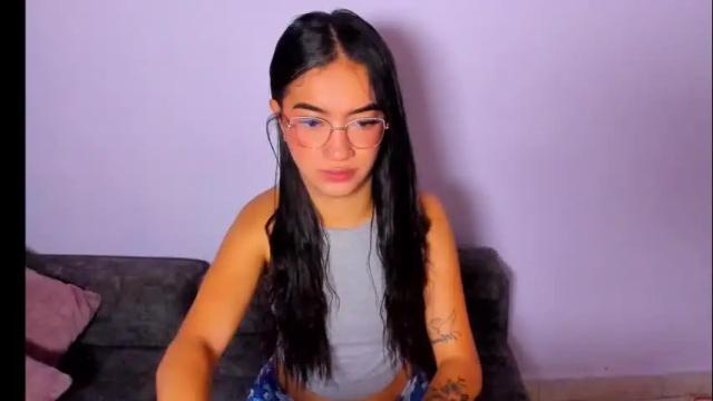 Image 10 of sarah_stone15 Stream on Chaturbate on 8 months ago