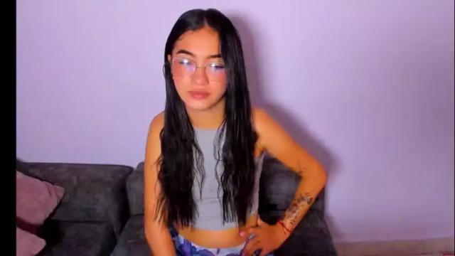 Image 11 of sarah_stone15 Stream on Chaturbate on 8 months ago