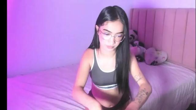 Thumbnail 3, sarah_stone15's Stream at Chaturbate, 6 months ago
