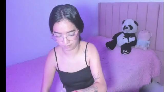 Thumbnail 2, sarah_stone15's Stream at Chaturbate, 2 months ago