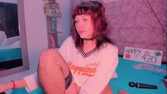 Image 11 of sarah_stoner Stream on Chaturbate on 6 days ago