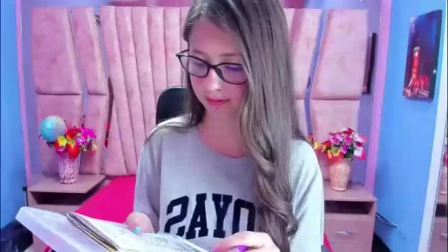 Image 10 of sarah_sweett_ Stream on Chaturbate on 1 day ago