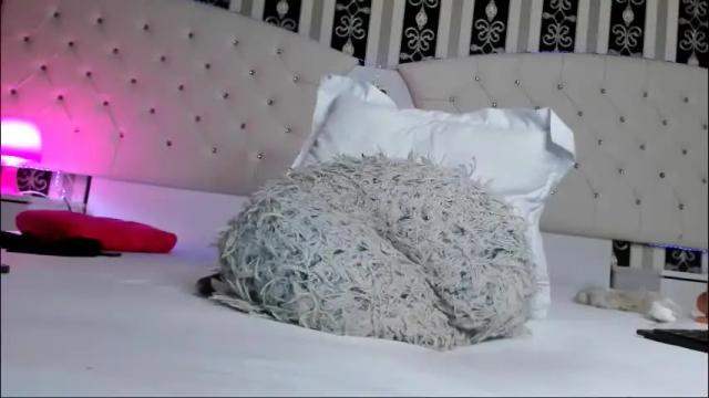 Image 8 of sarah_t33n Stream on Chaturbate on 1 month ago