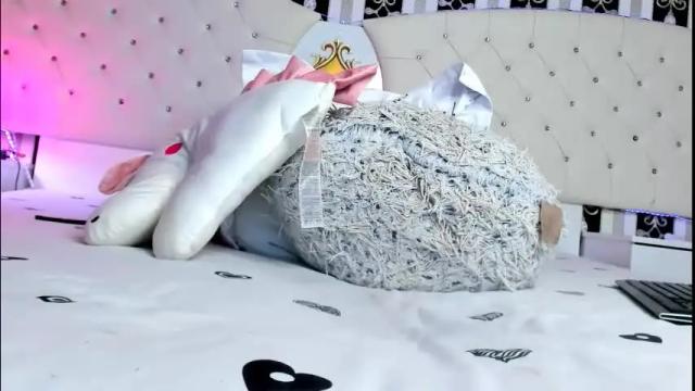 Image 8 of sarah_t33n Stream on Chaturbate on 1 month ago