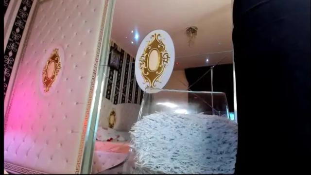 Image 2 of sarah_t33n Stream on Chaturbate on 1 month ago