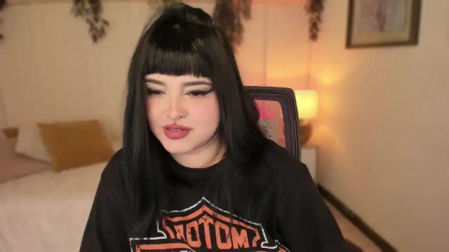 Image 3 of sarah_volkov Stream on Chaturbate on 13 months ago