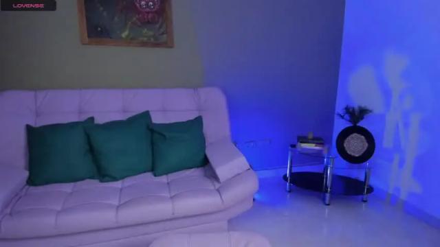 Image 2 of sarahboo_ Stream on Chaturbate on 20 months ago