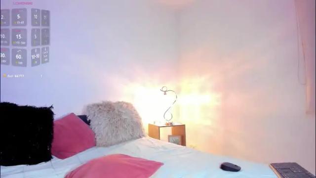 Image 2 of sarahbrooks_ Stream on Chaturbate on 1 month ago