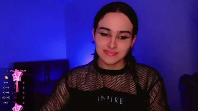 Image 7 of sarahfleur Stream on Chaturbate on 13 months ago