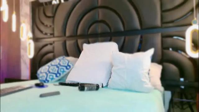 Thumbnail 3, sarahgrey18's Stream at Chaturbate, 3 months ago