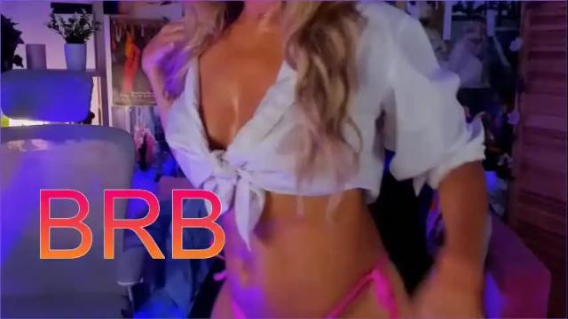 Image 11 of sarahholly Stream on Chaturbate on 7 days ago