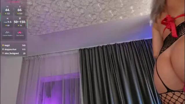 Image 8 of sarahjadore Stream on Chaturbate on 1 month ago