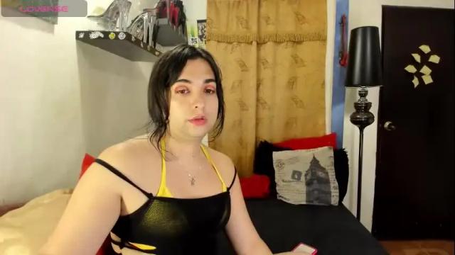 Image 4 of sarahjey Stream on Chaturbate on 29 days ago