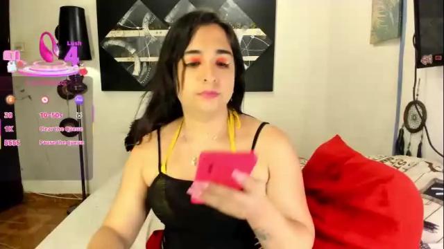 Image 8 of sarahjey Stream on Chaturbate on 3 days ago