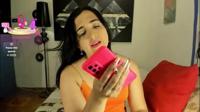 Thumbnail 3, sarahjey's Stream at Chaturbate, 1 month ago
