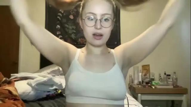 Image 11 of sarahmartin420 Stream on Chaturbate on 12 months ago