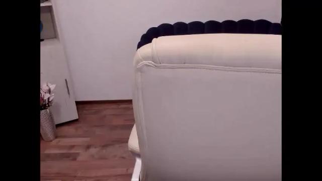 Image 10 of sarahmature690 Stream on Chaturbate on 19 months ago