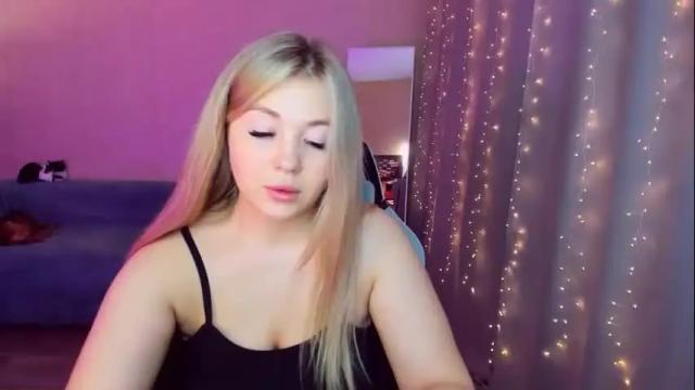 Thumbnail 2, sarahmils's Stream at Chaturbate, 12 days ago
