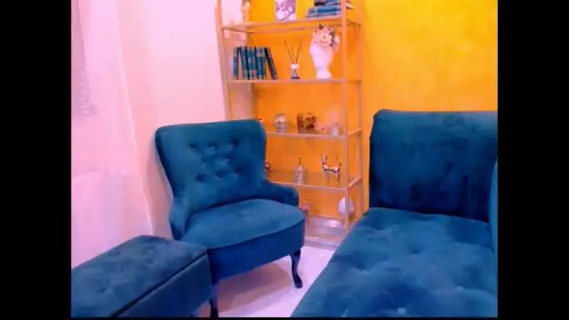 Image 7 of sarahottie69 Stream on Chaturbate on 1 month ago