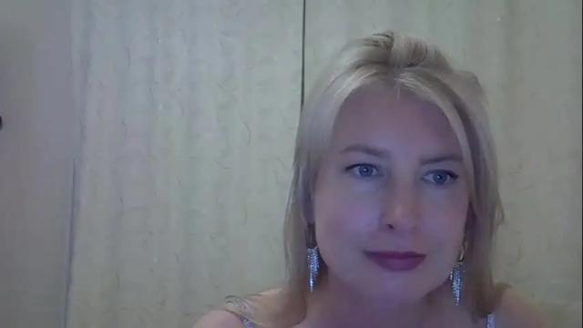 Image 8 of sarahphelps Stream on Chaturbate on 3 months ago