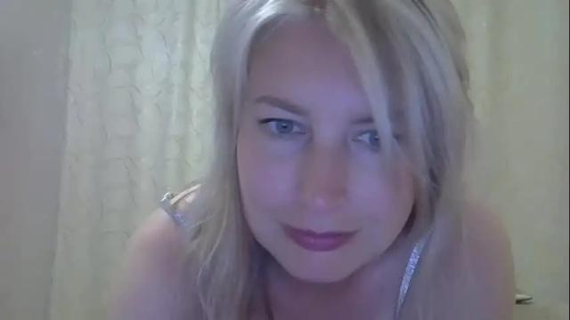 Image 10 of sarahphelps Stream on Chaturbate on 3 months ago