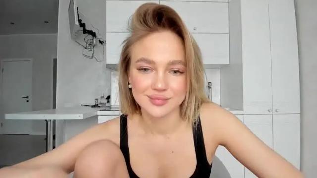 Image 6 of sarahphyllis Stream on Chaturbate on 14 months ago