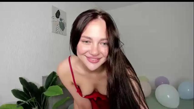 Image 7 of sarahphyllis Stream on Chaturbate on 16 days ago