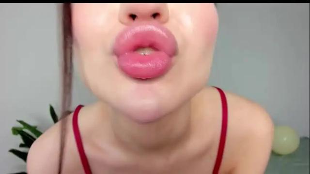 Image 10 of sarahphyllis Stream on Chaturbate on 14 days ago