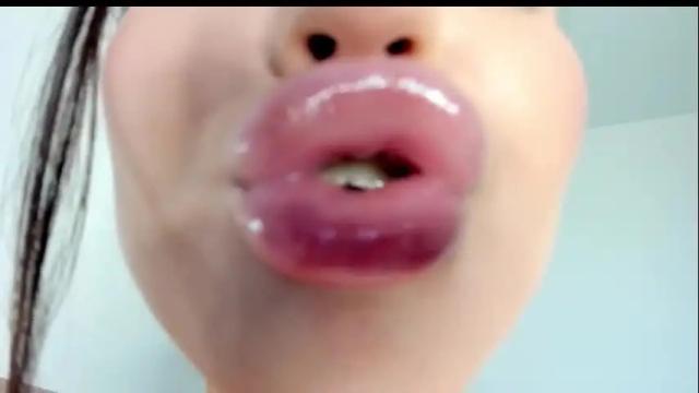 Image 10 of sarahphyllis Stream on Chaturbate on 12 days ago