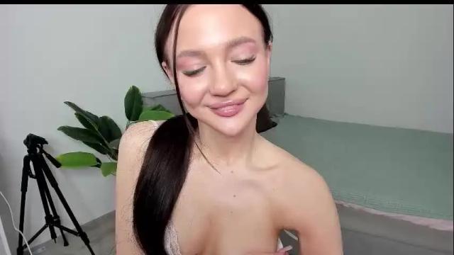 Image 7 of sarahphyllis Stream on Chaturbate on 3 days ago