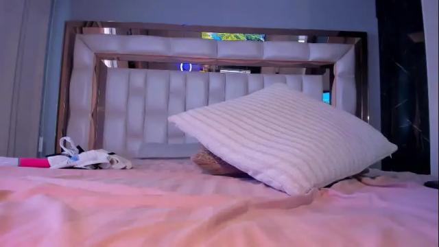 Image 6 of sarahpreston1 Stream on Chaturbate on 1 day ago