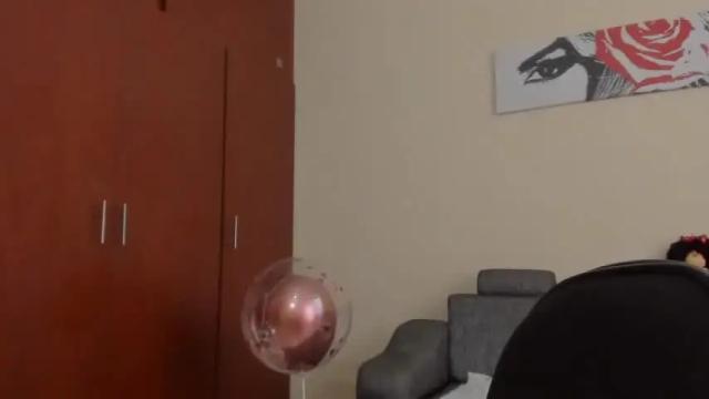 Image 11 of sarahredi Stream on Chaturbate on 16 months ago