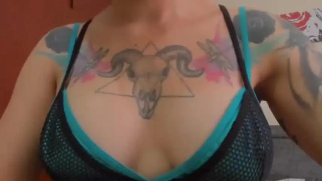 Image 8 of sarahredi Stream on Chaturbate on 16 months ago