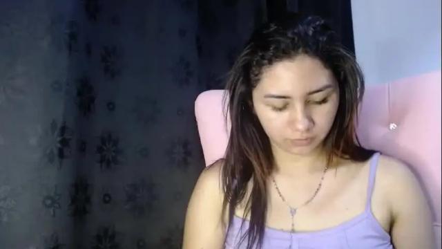 Image 3 of sarahscott56 Stream on Chaturbate on 25 months ago