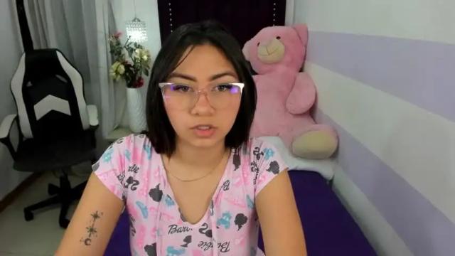 Image 2 of sarahscott56 Stream on Chaturbate on 22 months ago