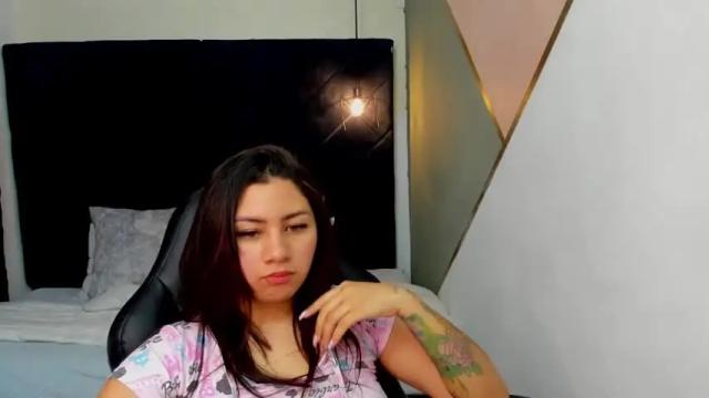 Image 3 of sarahscott56 Stream on Chaturbate on 21 months ago