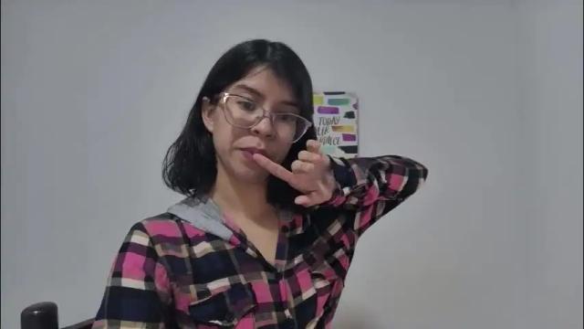 Image 10 of sarahsmitt Stream on Chaturbate on 2 months ago