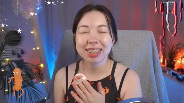 Image 4 of sarahson Stream on Chaturbate on 27 days ago