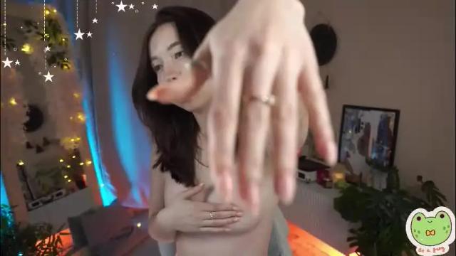 Thumbnail 2, sarahson's Stream at Chaturbate, 2 months ago