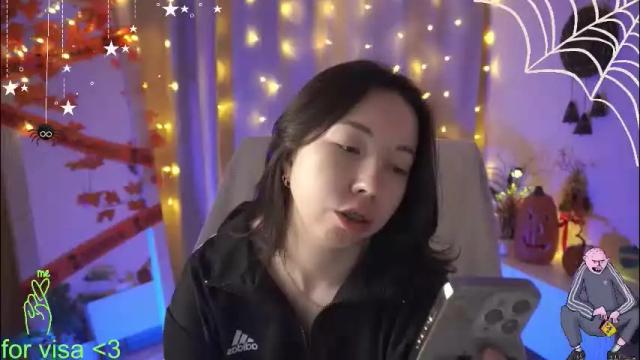 Image 3 of sarahson Stream on Chaturbate on 1 day ago