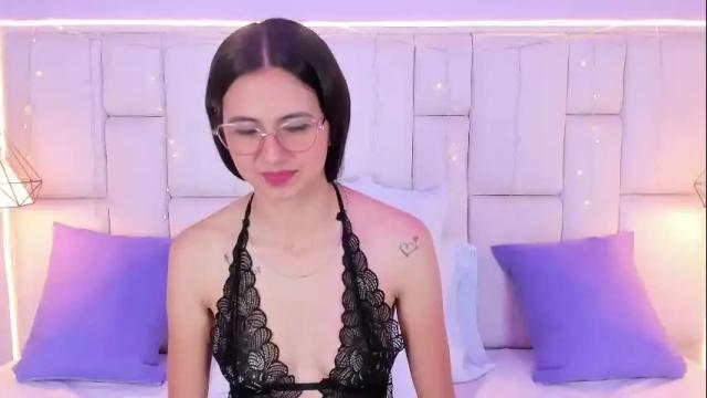 Image 7 of sarahsophia_ Stream on Chaturbate on 1 month ago