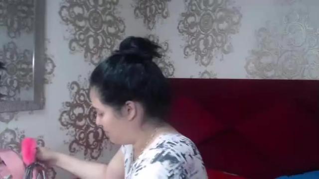 Image 2 of sarahvenezs Stream on Chaturbate on 18 months ago