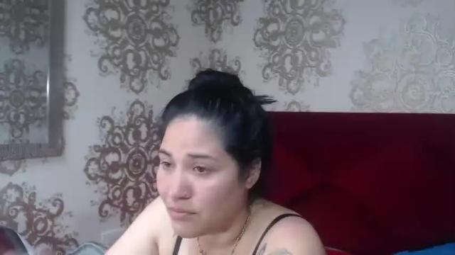 Image 7 of sarahvenezs Stream on Chaturbate on 18 months ago