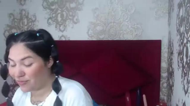 Image 3 of sarahvenezs Stream on Chaturbate on 18 months ago