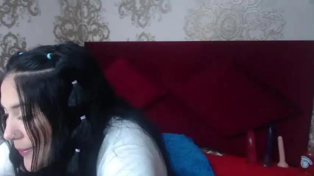 Image 8 of sarahvenezs Stream on Chaturbate on 18 months ago