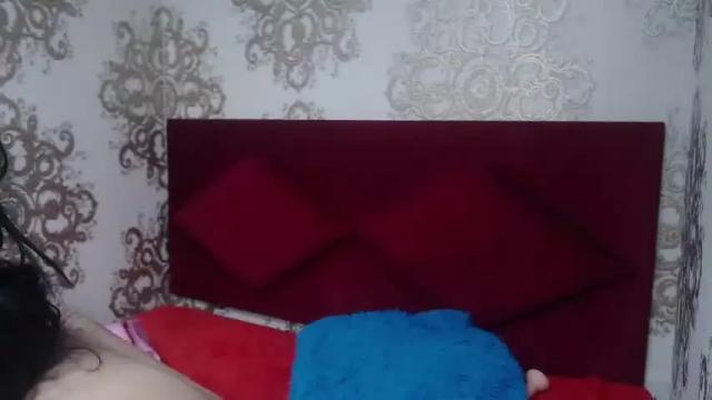 Image 4 of sarahvenezs Stream on Chaturbate on 18 months ago